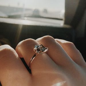 Meet your Posher, Olivia